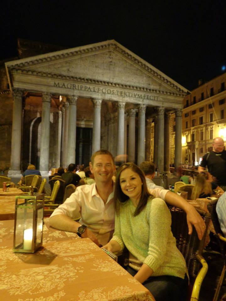Having a nightcap in front of the Pantheon