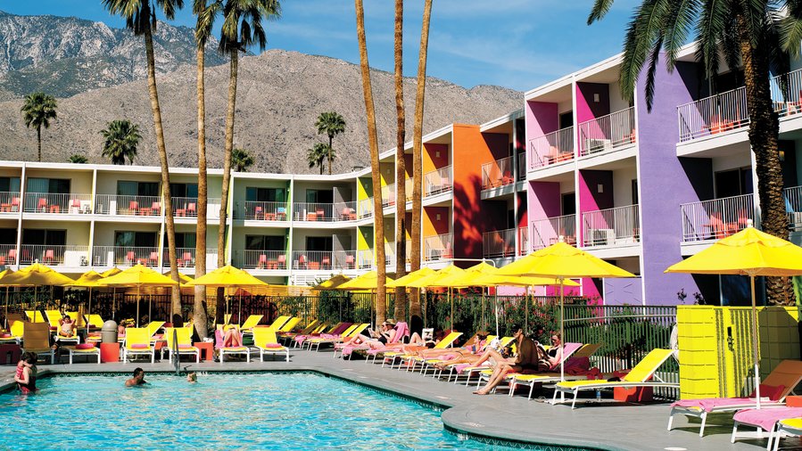 socal-insider-palm-springs-summer-saguaro-hotel-pool-0612.jpg