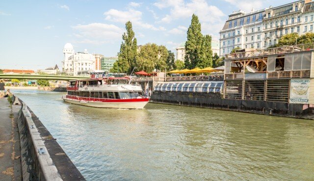 Vienna boat 2.jpg