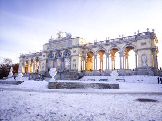 Vienna palace 4.jpg